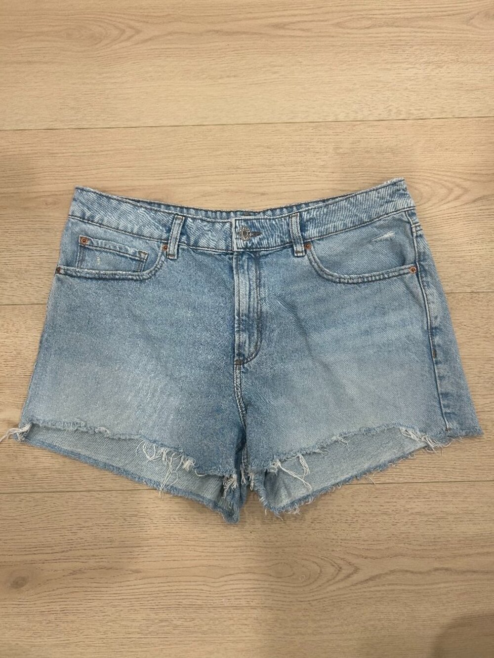 GARAGE DENIM Jean Shorts